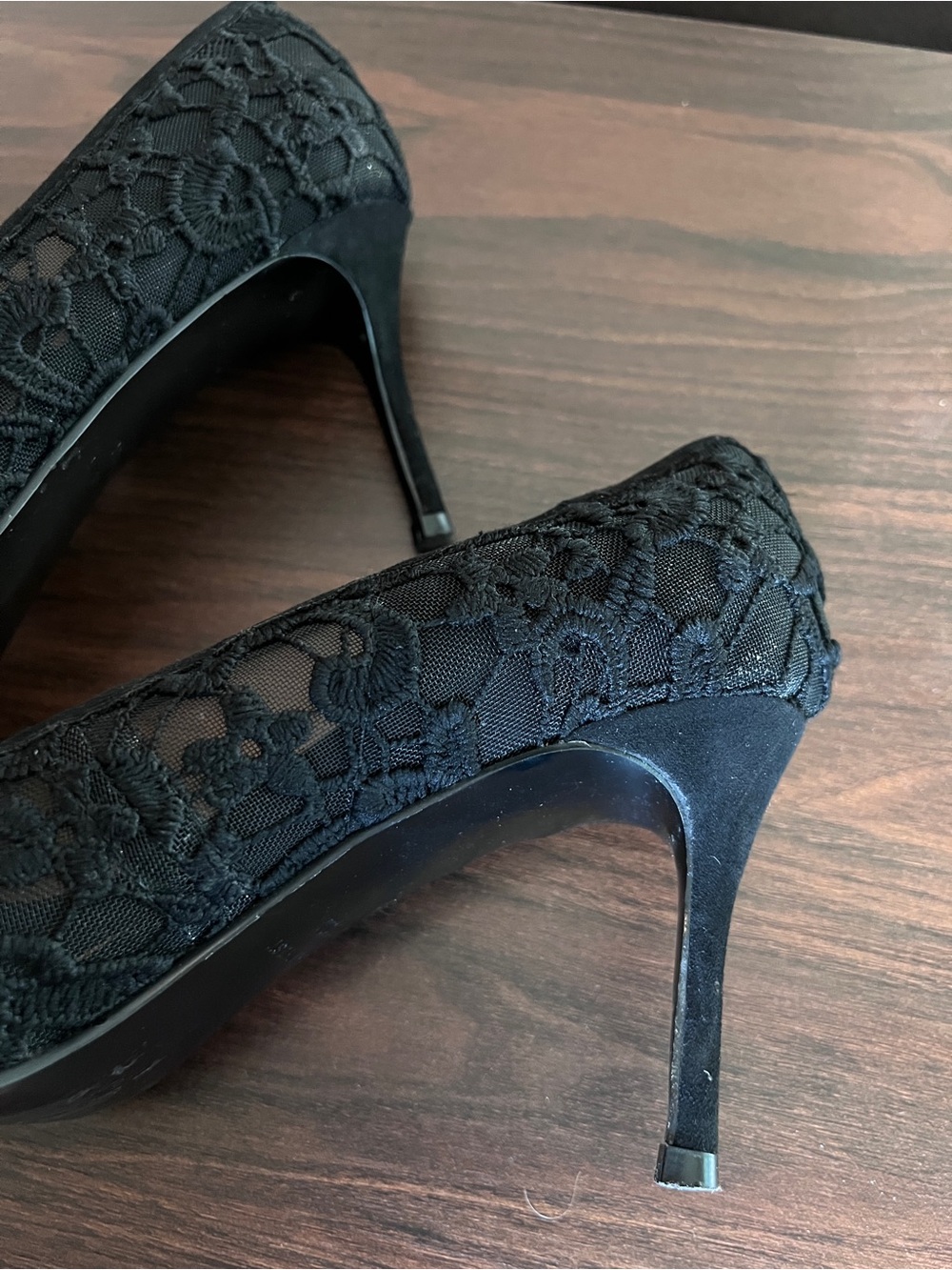 Nine West Black Floral Lace Pointed Pumps - Picture 4 of 6